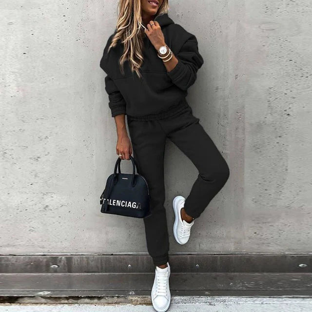 Calista | Women’s Slim Fit Sweatshirt and Sweatpants Two Piece Set