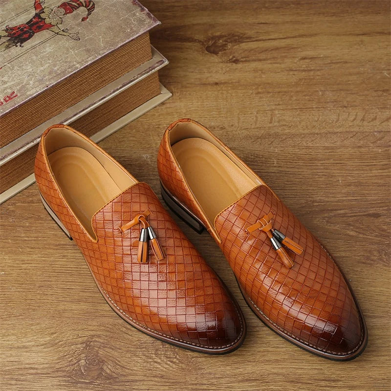 Cohen | Men’s Pointed Toe Slip On Low Block Heel Dress Loafers