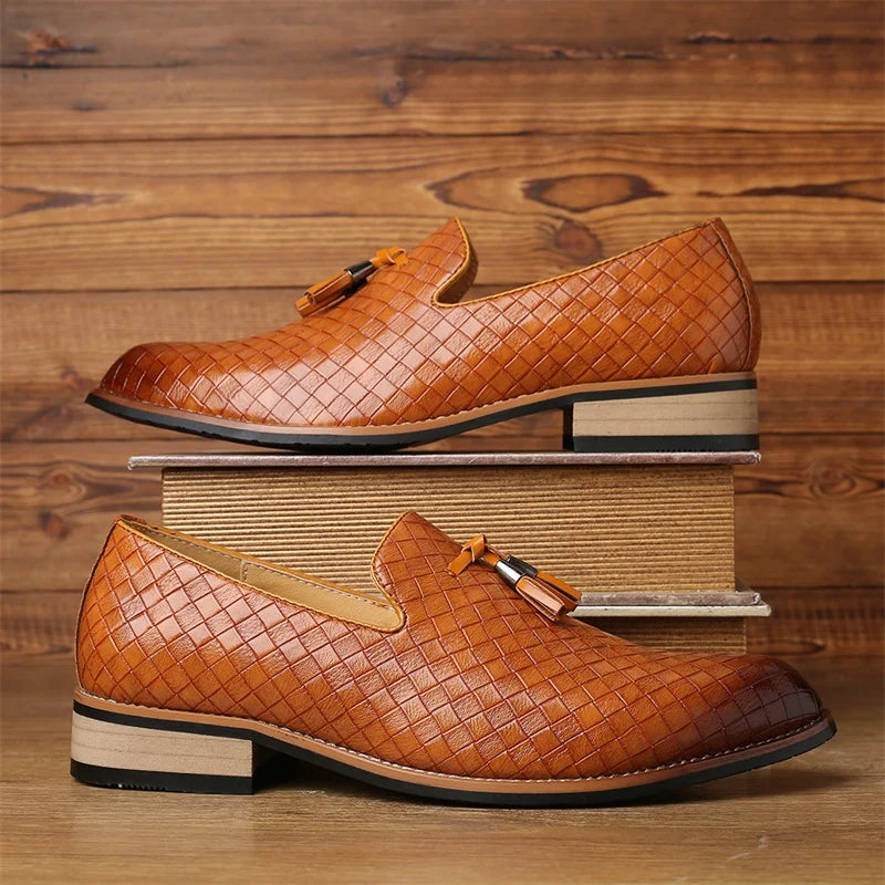 Cohen | Men’s Pointed Toe Slip On Low Block Heel Dress Loafers