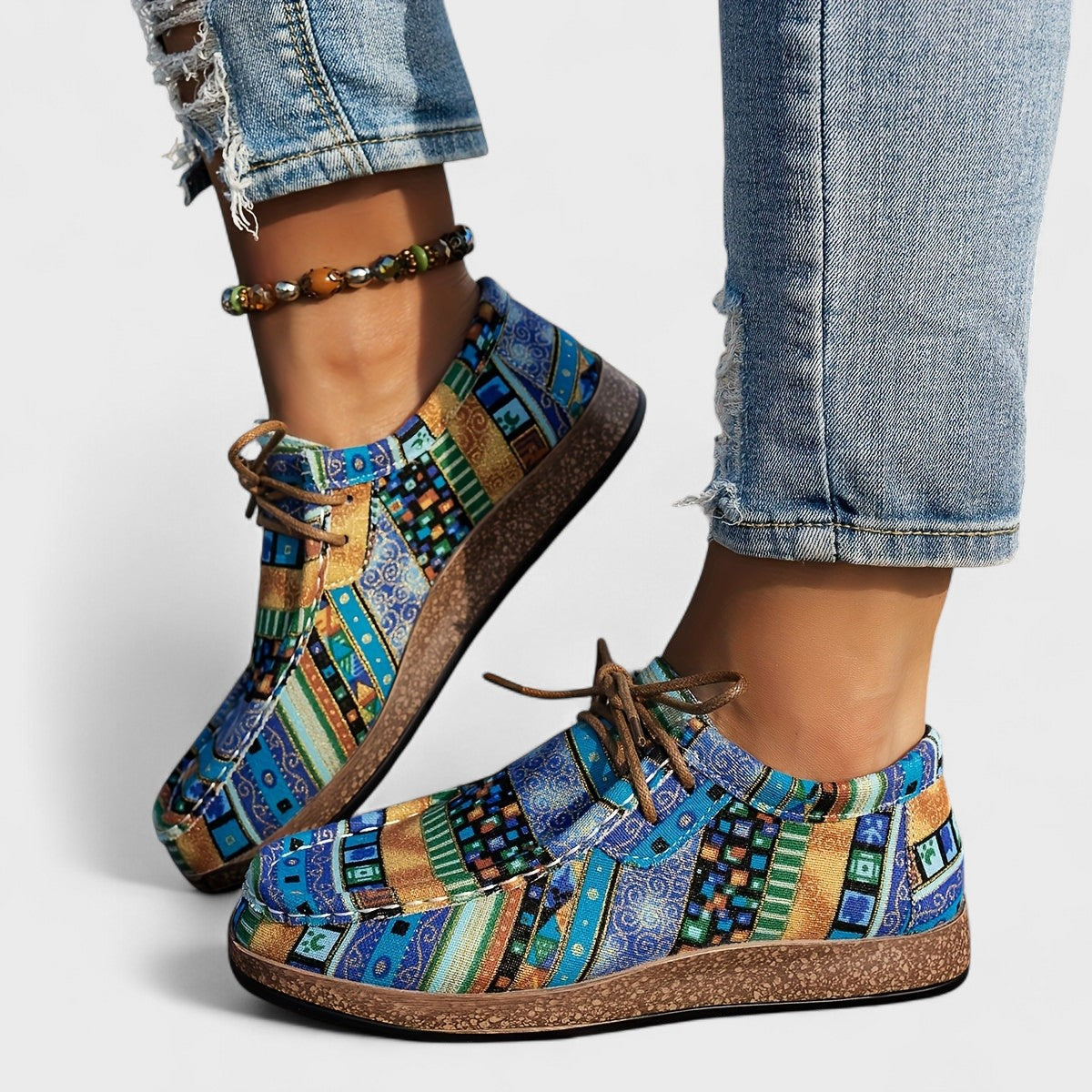 Daniela | Women's Printed Lace Up Round Toe Sneakers