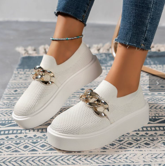 Daphne | Women's Mesh Platform Chain Detail Slip On Shoes