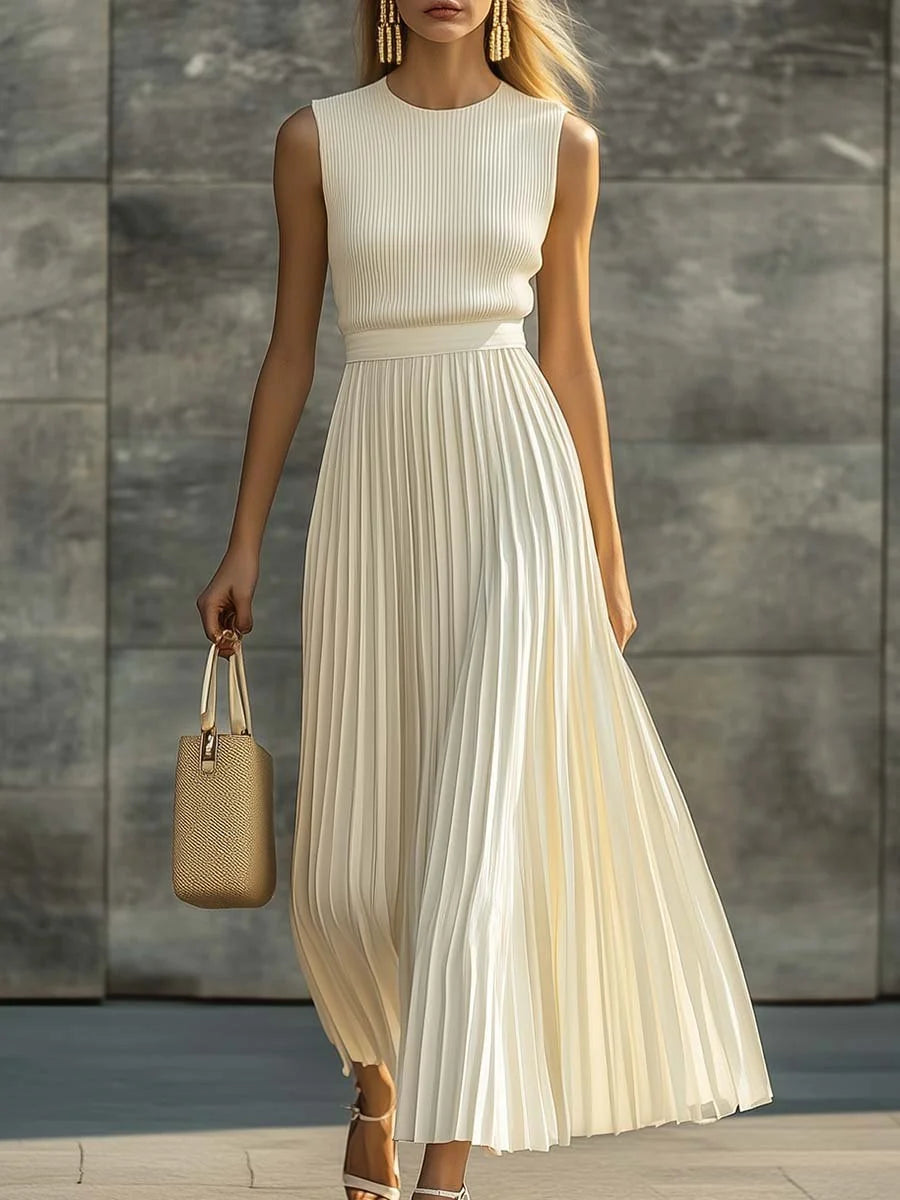 Darla | Women's Sleeveless Round Neck Pleated Flowy Maxi Dress
