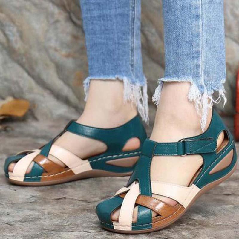 Gloria | Women's Adjustable Strap Closed Toe Sandals