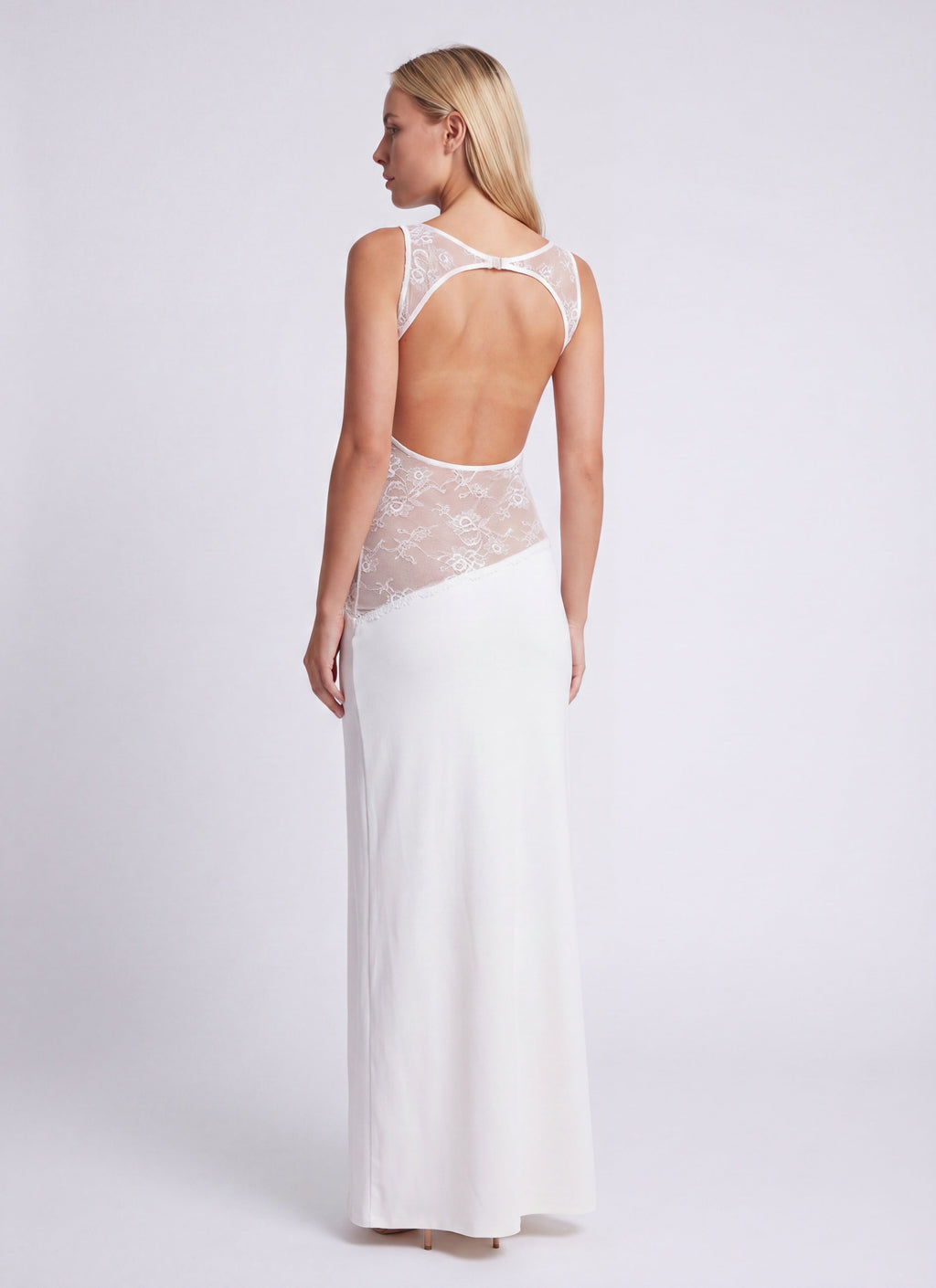 Hayley | Women's Sleeveless Open Back Boat Neck Maxi Dress