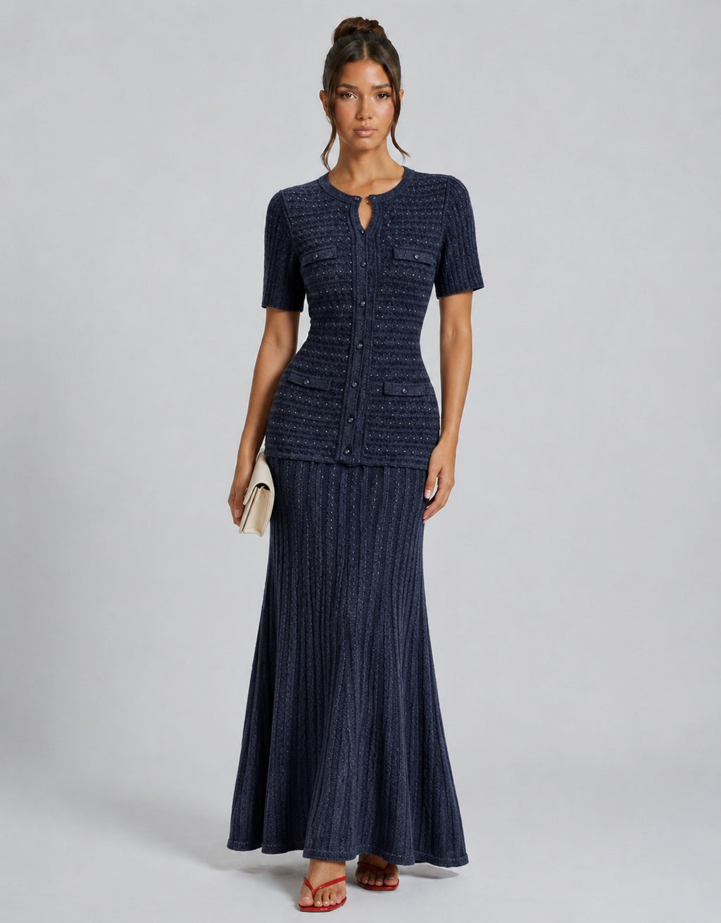 Jenny | Women’s Textured Knit Round Neck Maxi Dress