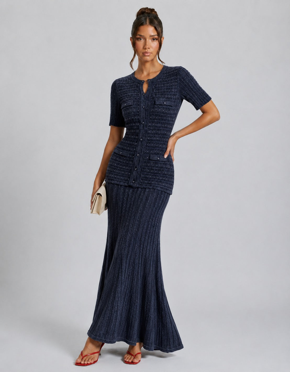 Jenny | Women’s Textured Knit Round Neck Maxi Dress