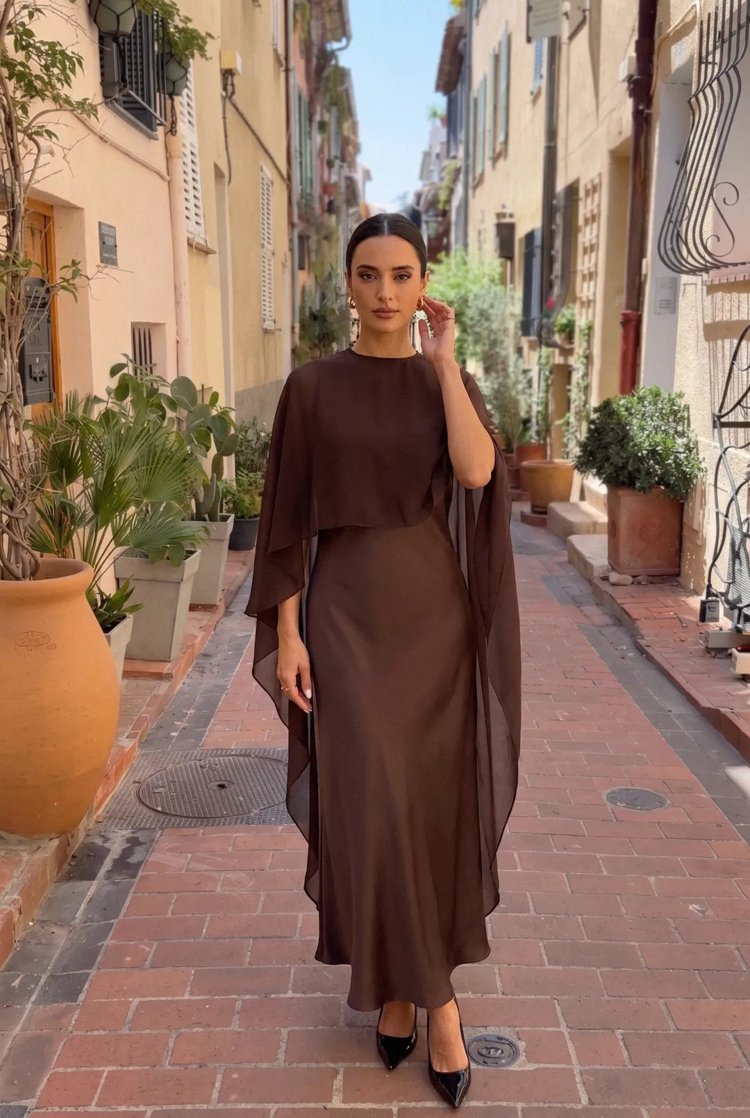 Kyra | Women’s Crew Neck Sleeveless Flowy Wedding Guest Dress