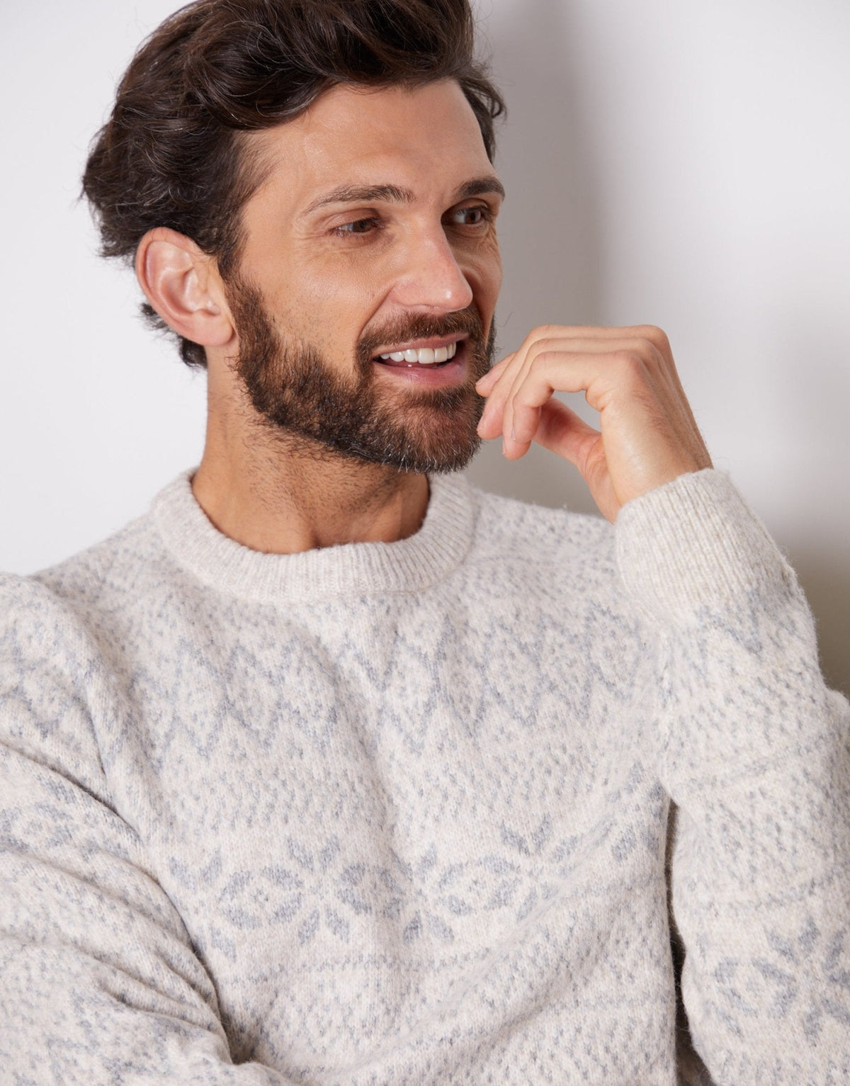 Men's Fair Isle Snowflake Christmas Sweater Crew Neck