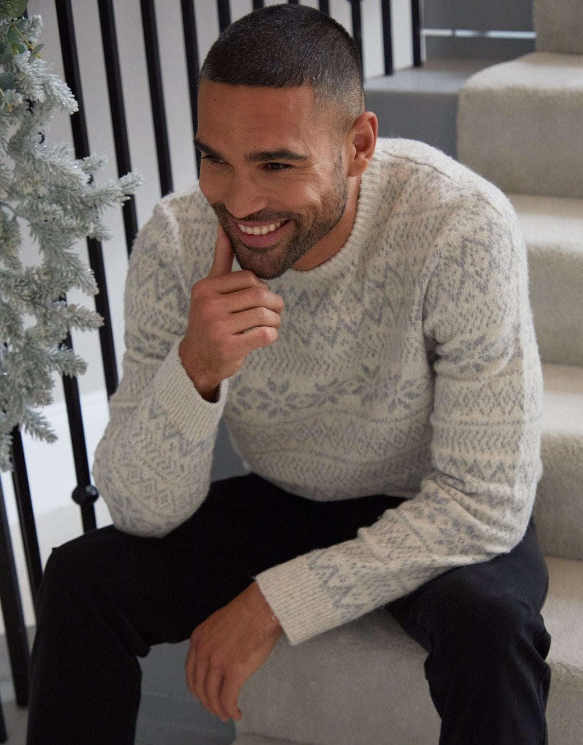 Men's Fair Isle Snowflake Christmas Sweater Crew Neck