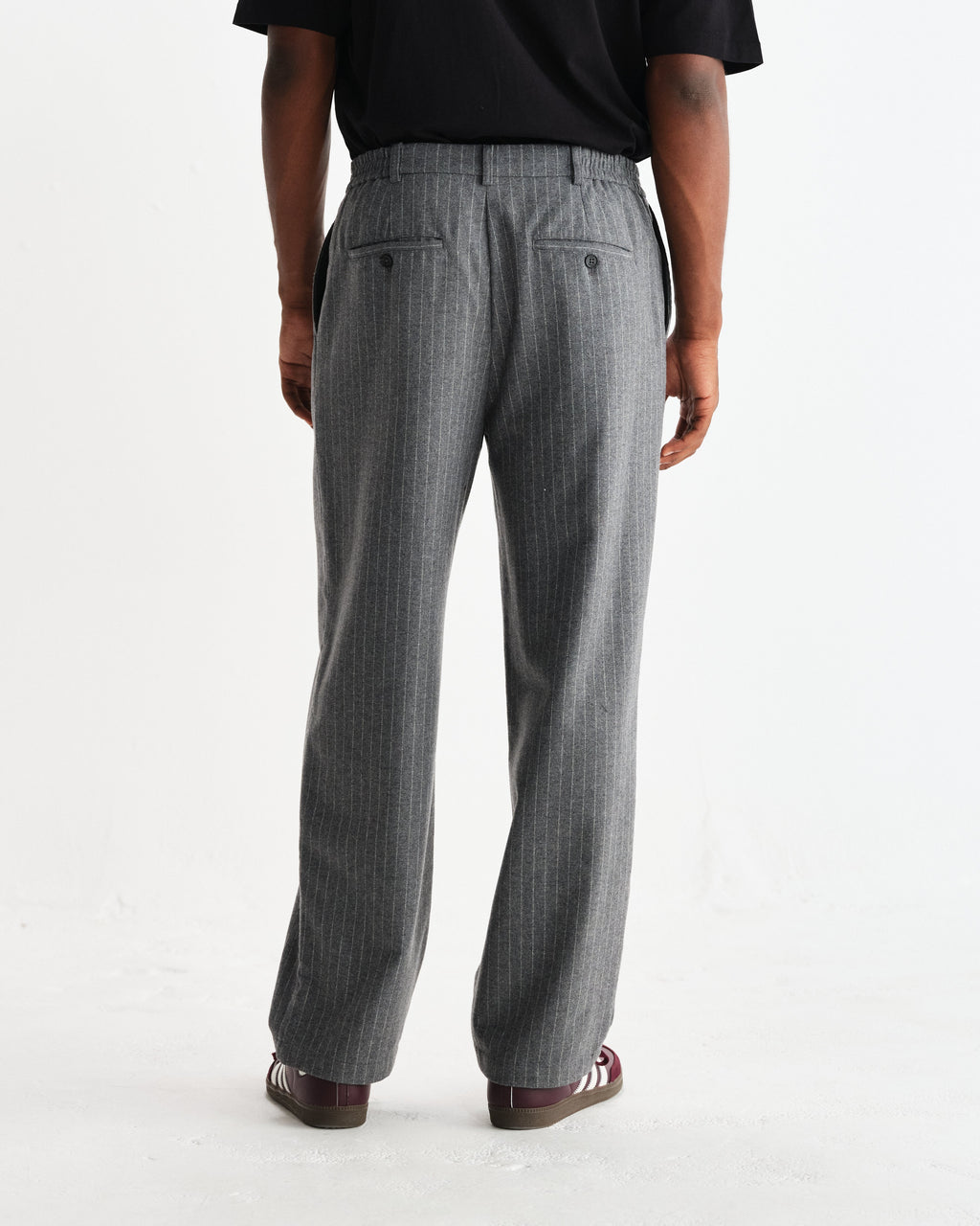 Men's Pinstripe Pleated Wool-Look Wide Leg Pants in Gray