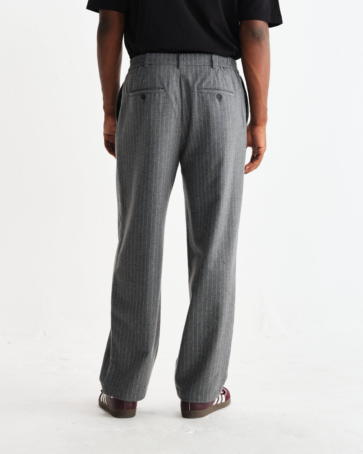 Men's Pinstripe Pleated Wool-Look Wide Leg Pants in Gray