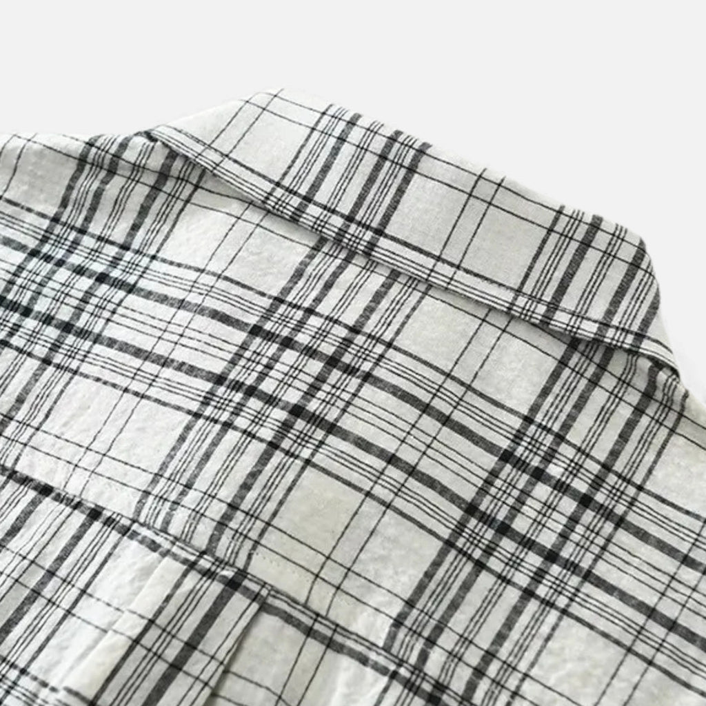 Men's Plaid Long Sleeve Shirt with Chest Pocket