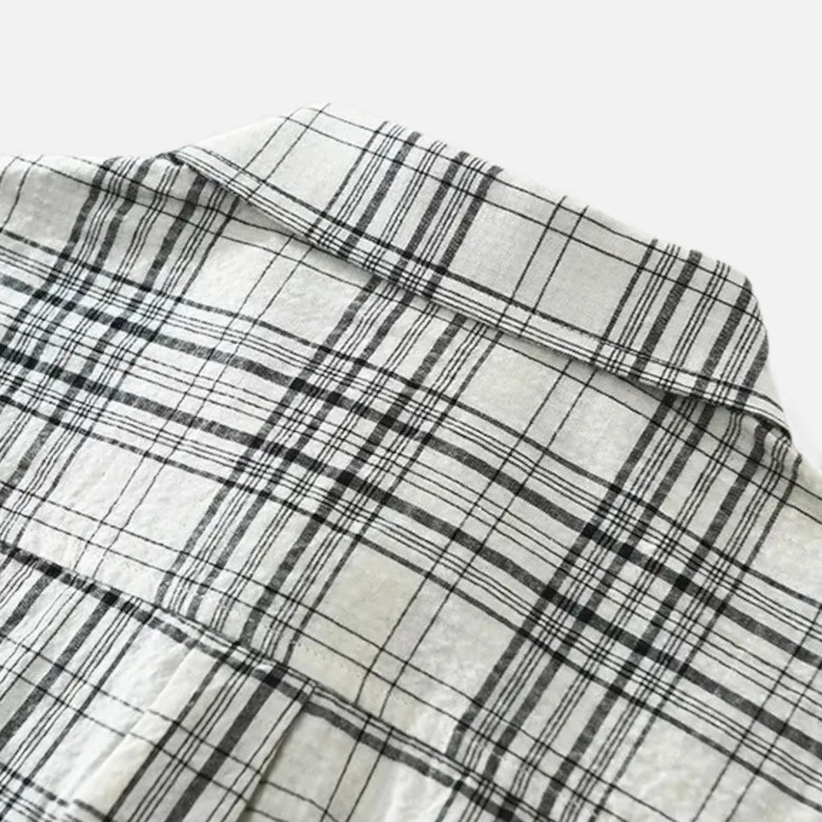 Men's Plaid Long Sleeve Shirt with Chest Pocket