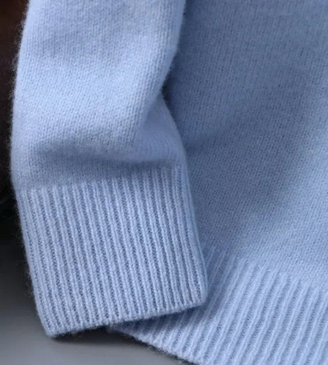 Men's Ribbed Trim Crew Neck Sweater