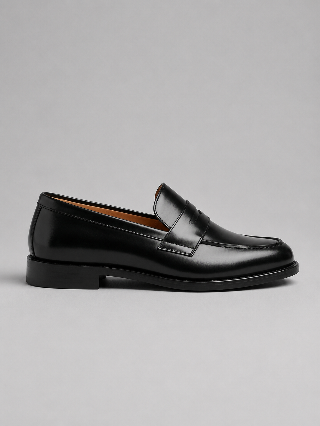 Men's Polished Faux Leather Penny Loafers in Black