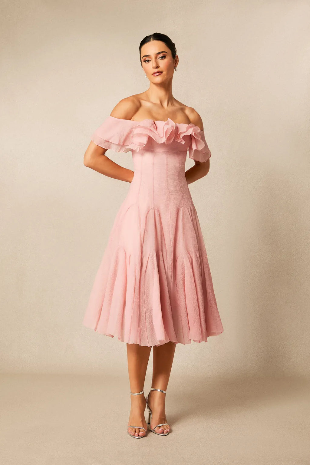 Noel | Women’s Off Shoulder Ruffled Tiered Flowy Midi Dress