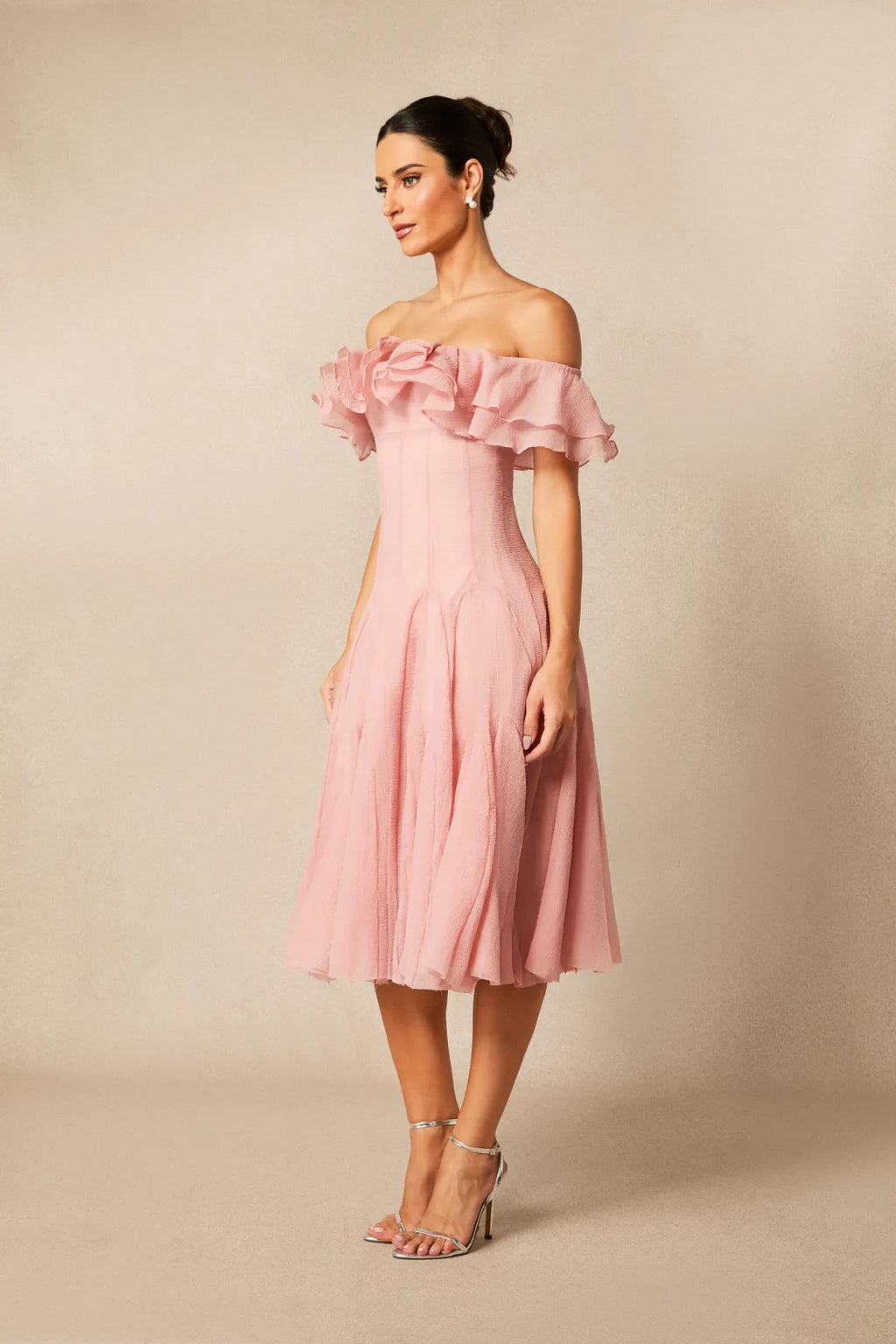 Noel | Women’s Off Shoulder Ruffled Tiered Flowy Midi Dress