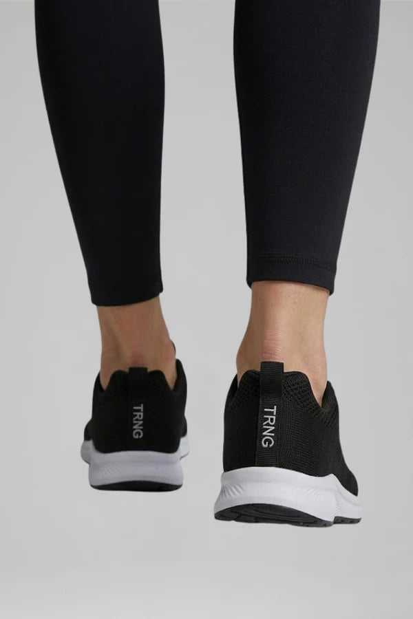 Riley | Women’s Lace Up Closed Toe Low Top Walking Shoes