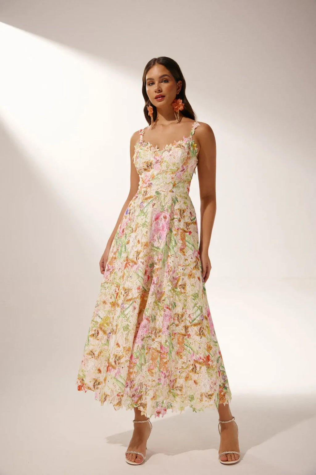Tatum | Women’s Sweetheart Neck Floral Strappy Flowy Midi Dress