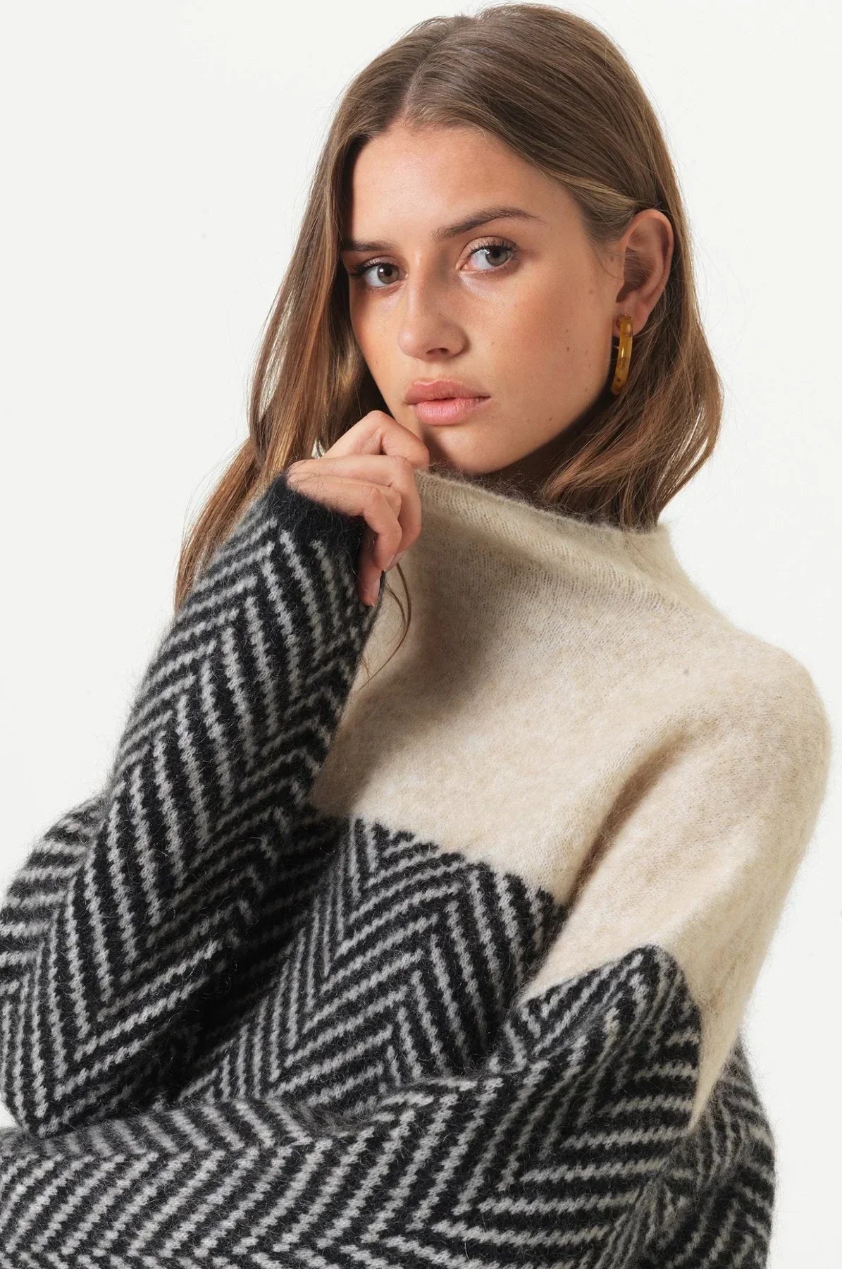 Trina | Women’s Long Sleeve Chevron Turtle Neck Sweater