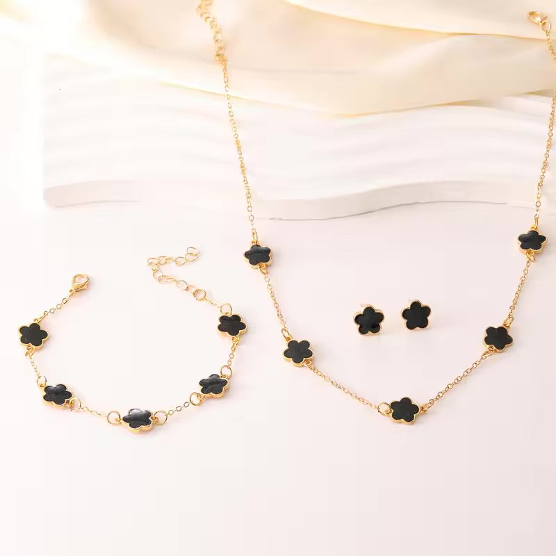 Women's Clover Necklace, Bracelet and Earrings Jewelry Set