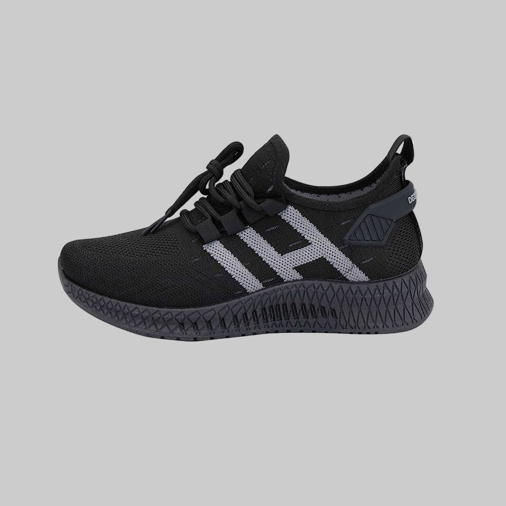 Women's Mesh Lace-Up Running Sneakers