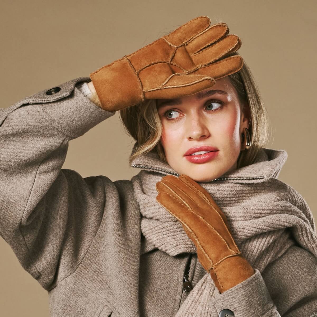 Women's Topstitched Faux Shearling Winter Gloves