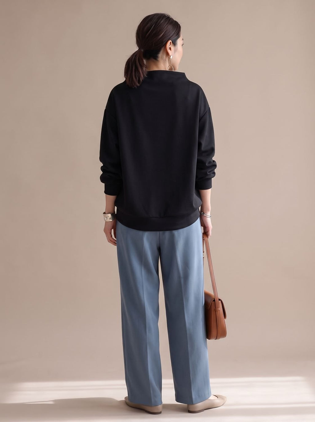 Women's Relaxed Fit Mock Neck Long Sleeve Top