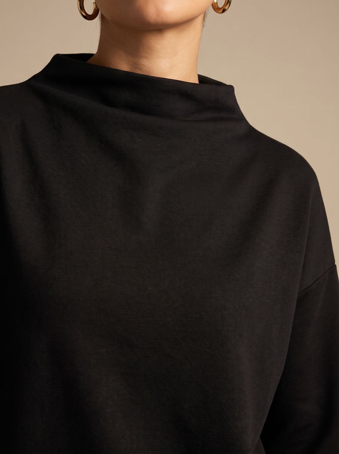 Women's Relaxed Fit Mock Neck Long Sleeve Top