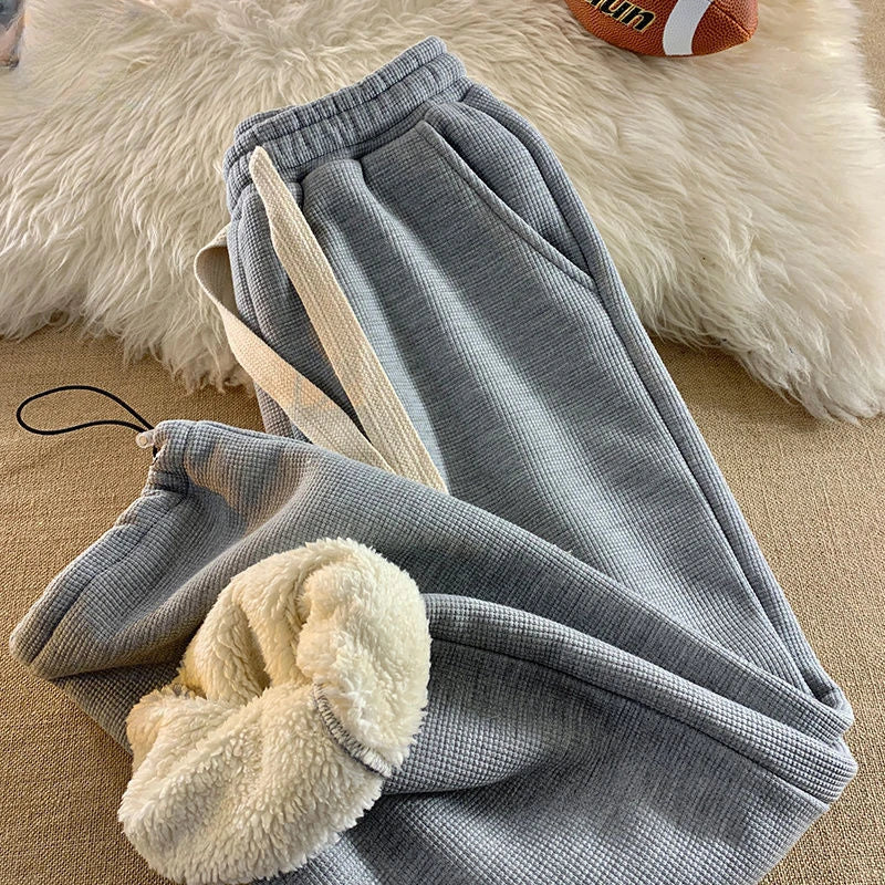 Women's Fleece Lined Straight-Leg Sweatpants
