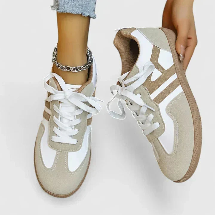 Women's Retro Court Sneakers in Beige