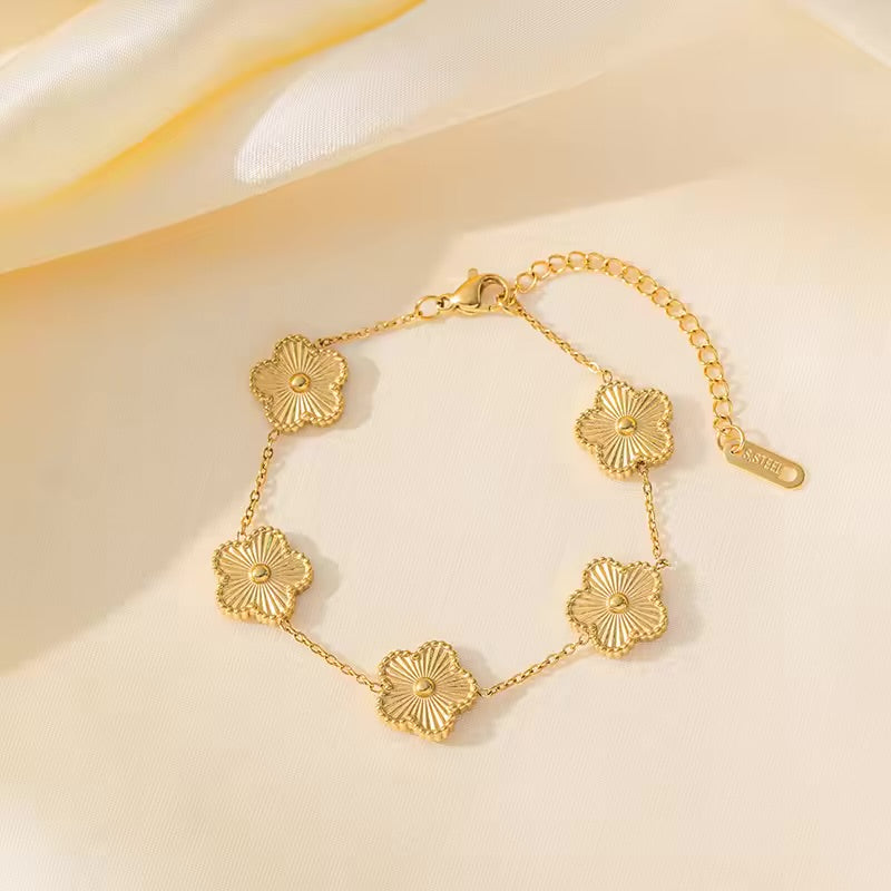 Women's Reversible Four-Leaf Clover Charm Bracelet